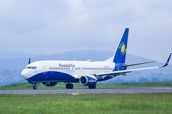 Image of Rwandair Plane