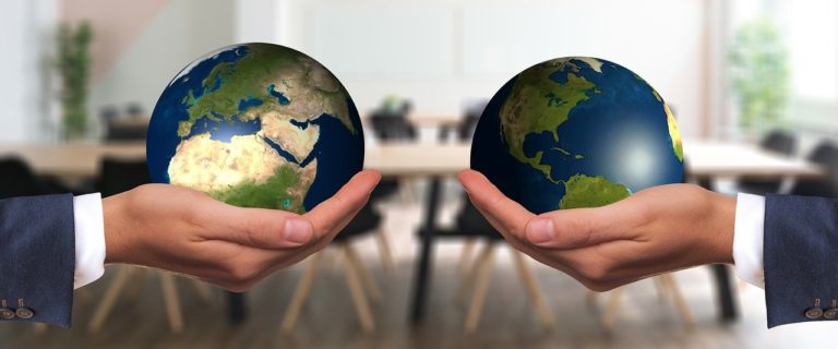 Investing Globally; Five reasons Why it is Important