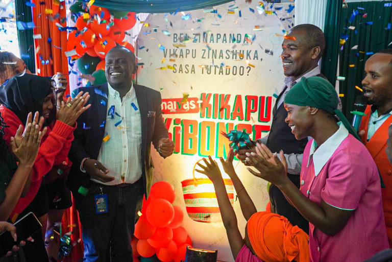 Naivas Supermarket today launched its annual Seasonal Campaign dubbed "Naivas Kikapu Kibonge" at its Ciata Mall branch located along Kiambu Road. The Campaign promises to be authentically Kenyan while delivering memorable experiences through thematic campaigns while exceeding customer expectations. Speaking during the launch, Naivas Chief Commercial Officer Willy Kimani said that they understand that the baskets are shrinking every single day, but that will not be the case for Naivas supermarket customers, for the Campaign with the tagline "kiextra offers, kibiggie discounts, and kibunda choices is meant to lessen their burden. "It is moments like this that define our character, and with the odds stuck against the Kenyan people, as a homegrown retailer and supermarket of choice for the Kenyan people, we have had to step up and truly live up to our promise, 'saves you money," he noted Mr. Kimani stated that as a brand that understands customer needs, the Campaign is a small biding in making the long holiday a little bit more bearable, affordable, and memorable. According to him, the Campaign promises nine weeks of the very best everyday price and exceptional sales promotions covering Ramadhan, Easter, Eid ul Fitr, Labour Day, Back to School, and Mother's Day. "What we are saying is this holiday period does not have to be grim; we have got you covered, and there is, therefore, no need to downsize or downtrade your shopping because at Naivas Kikapu ni Kibonge," Kimani said This inaugural Campaign comes barely a week after Kenyans took to the streets to protest over the high cost of living. Kenyans already feel the heat, and inflation keeps worsening due to high import costs and supply chain disruptions. As Kimani noted, the Campaign has been made possible through support from partners, who have seen to it that customers enjoy great value across all categories ranging from fresh produce, daily groceries, and household.